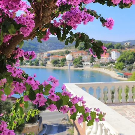 By The Sea Marina, Trogir - 9037 Apartman Marina