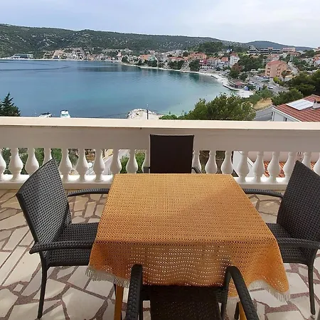 By The Sea Marina, Trogir - 9037